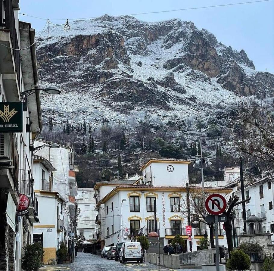 El Hogar De Mercedes Guejar Sierra Exterior foto